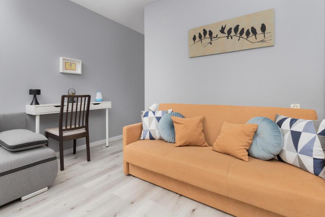 Family Apartment With Balcony In Gdynia By Noclegi Renters Exteriör bild